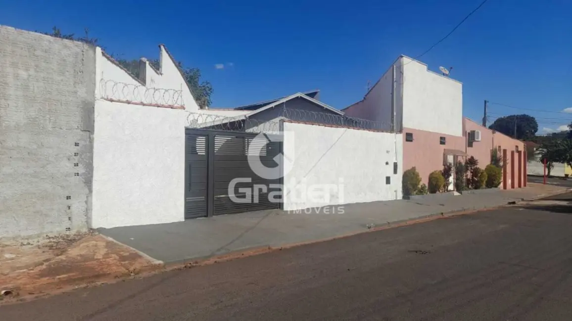 Casa com 2 quartos à venda, 62m2 em Jardim Tamoio, Araraquara - SP - imagem 1 Foto 1 de Casa com 2 quartos à venda, 62m2 em Jardim Tamoio, Araraquara - SP