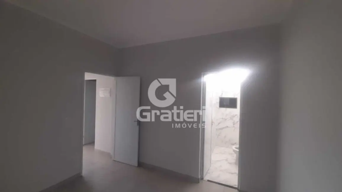 Casa com 2 quartos à venda, 62m2 em Jardim Tamoio, Araraquara - SP - imagem 3 Foto 3 de Casa com 2 quartos à venda, 62m2 em Jardim Tamoio, Araraquara - SP