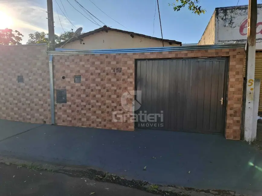 Foto 1 de Casa com 2 quartos para alugar, 75m2 em Jardim Arangá, Araraquara, SP