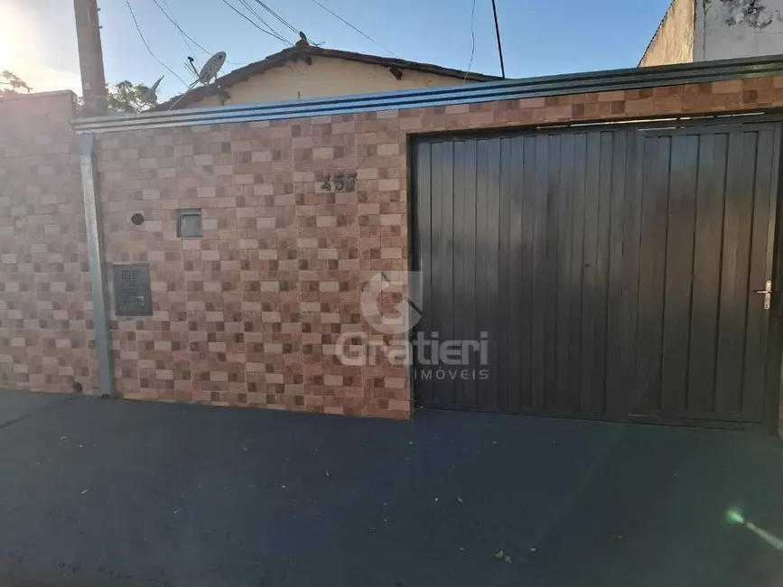 Foto 4 de Casa com 2 quartos para alugar, 75m2 em Jardim Arangá, Araraquara - SP