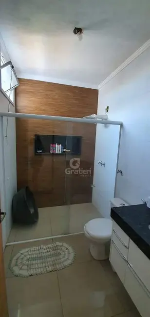 Sobrado com 3 quartos à venda, 135m2 em Jardim das Gaivotas, Araraquara - SP - imagem 7 Foto 7 de Sobrado com 3 quartos à venda, 135m2 em Jardim das Gaivotas, Araraquara - SP