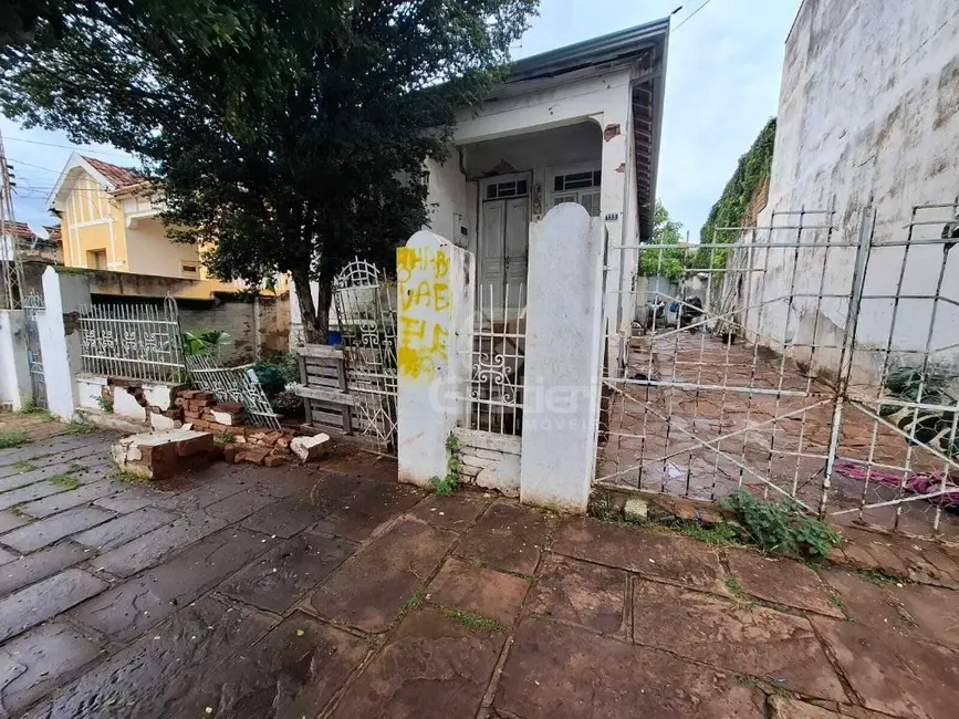 Foto 1 de Casa com 2 quartos à venda, 96m2 em Centro, Araraquara - SP