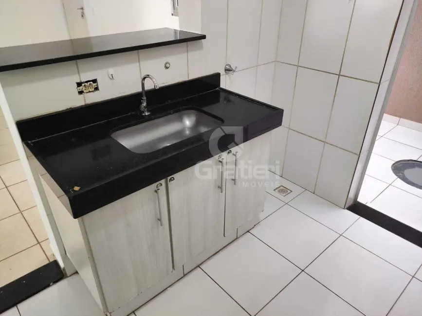 Foto 3 de Apartamento com 2 quartos à venda, 49m2 em Parque Laranjeiras, Araraquara - SP