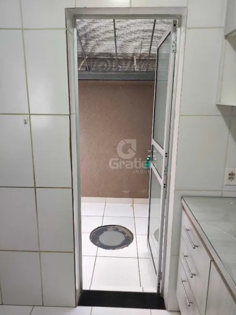 Foto 4 de Apartamento com 2 quartos à venda, 49m2 em Parque Laranjeiras, Araraquara - SP