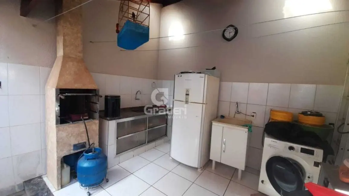 Casa com 4 quartos à venda, 154m2 em Jardim Arangá, Araraquara - SP - imagem 8 Foto 8 de Casa com 4 quartos à venda, 154m2 em Jardim Arangá, Araraquara - SP