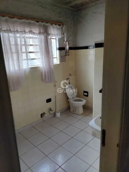 Casa com 3 quartos à venda, 205m2 em Centro, Araraquara - SP - imagem 8 Foto 8 de Casa com 3 quartos à venda, 205m2 em Centro, Araraquara - SP