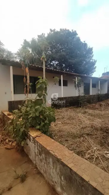 Casa com 3 quartos à venda, 205m2 em Centro, Araraquara - SP - imagem 6 Foto 6 de Casa com 3 quartos à venda, 205m2 em Centro, Araraquara - SP