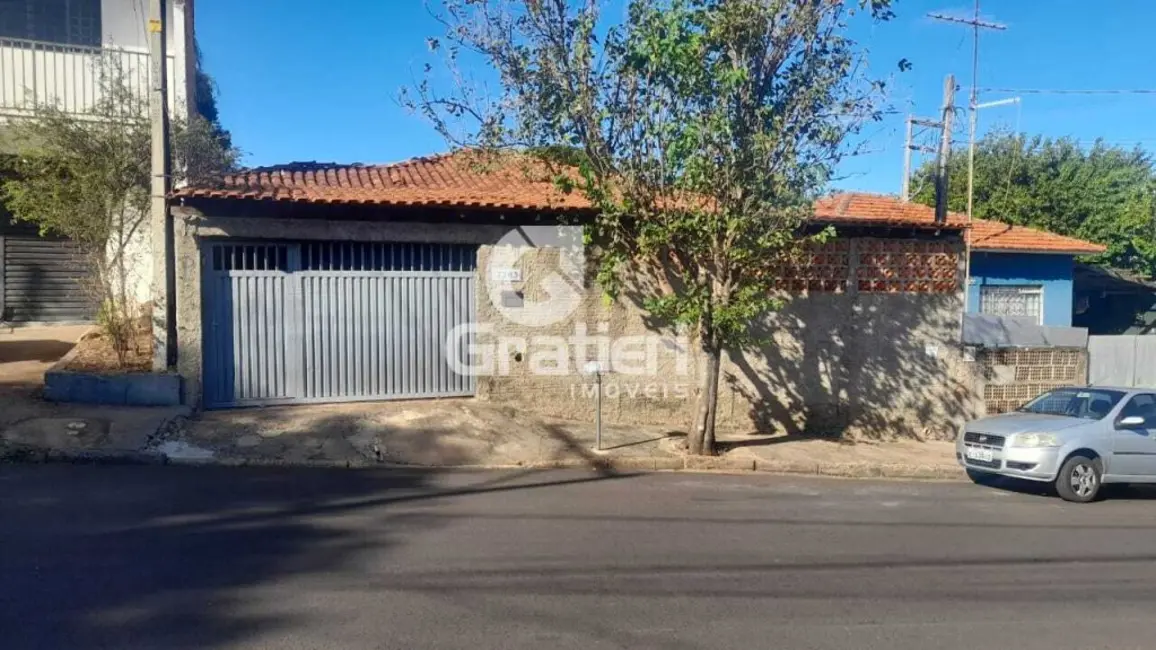 Foto 1 de Casa com 3 quartos à venda, 196m2 em Vila Santana, Araraquara - SP