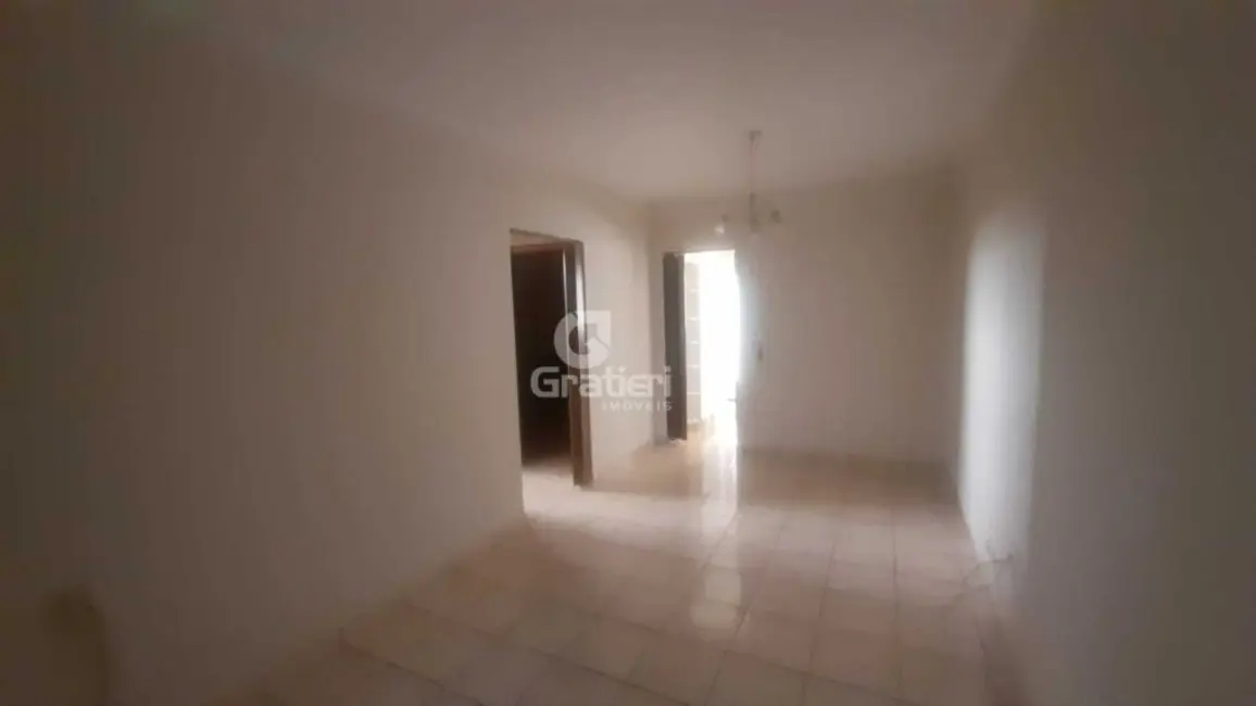 Casa com 3 quartos à venda, 157m2 em Parque Igaçaba, Araraquara - SP - imagem 8 Foto 8 de Casa com 3 quartos à venda, 157m2 em Parque Igaçaba, Araraquara - SP
