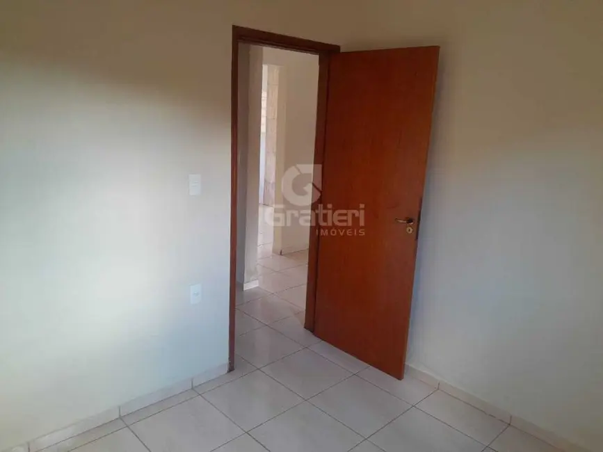 Casa com 2 quartos à venda, 75m2 em Jardim Universal, Araraquara - SP - imagem 6 Foto 6 de Casa com 2 quartos à venda, 75m2 em Jardim Universal, Araraquara - SP