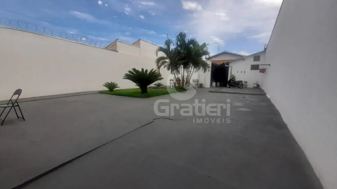 Foto 2 de Casa com 2 quartos à venda, 80m2 em Parque Residencial Vale do Sol, Araraquara - SP