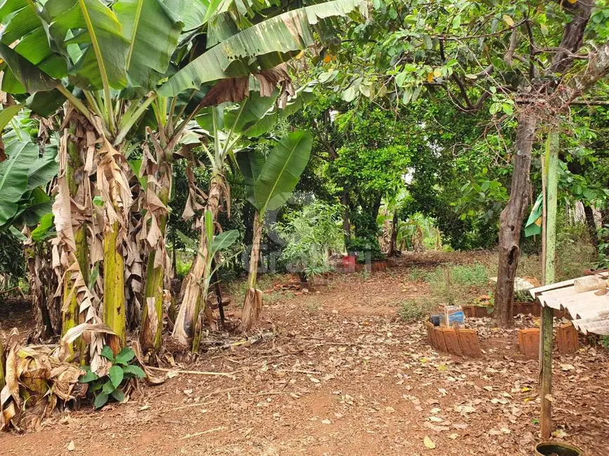 Terreno / Lote à venda, 1827m2 em Vila Vieira (Vila Xavier), Araraquara - SP - imagem 2 Foto 2 de Terreno / Lote à venda, 1827m2 em Vila Vieira (Vila Xavier), Araraquara - SP
