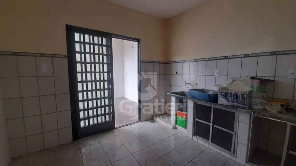 Casa com 3 quartos à venda, 149m2 em Parque São Paulo (Vila Xavier), Araraquara - SP - imagem 8 Foto 8 de Casa com 3 quartos à venda, 149m2 em Parque São Paulo (Vila Xavier), Araraquara - SP