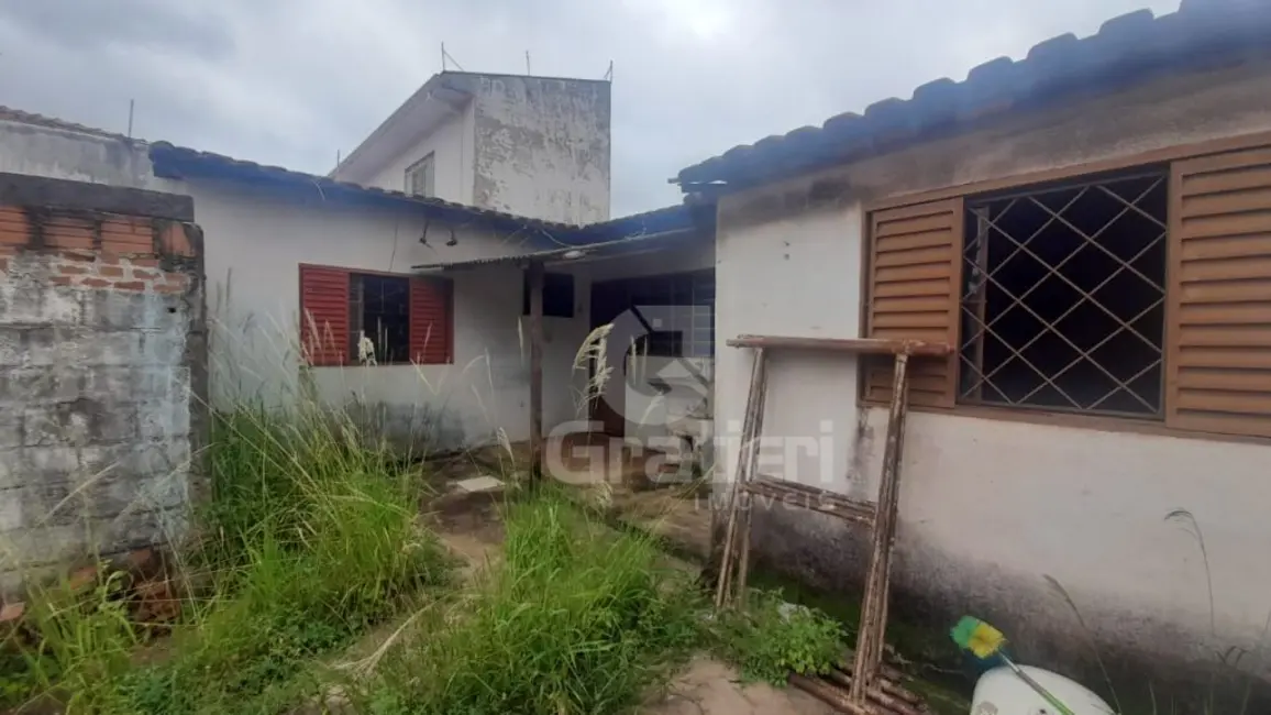 Foto 9 de Casa à venda, 179m2 em Jardim Celiamar, Araraquara - SP