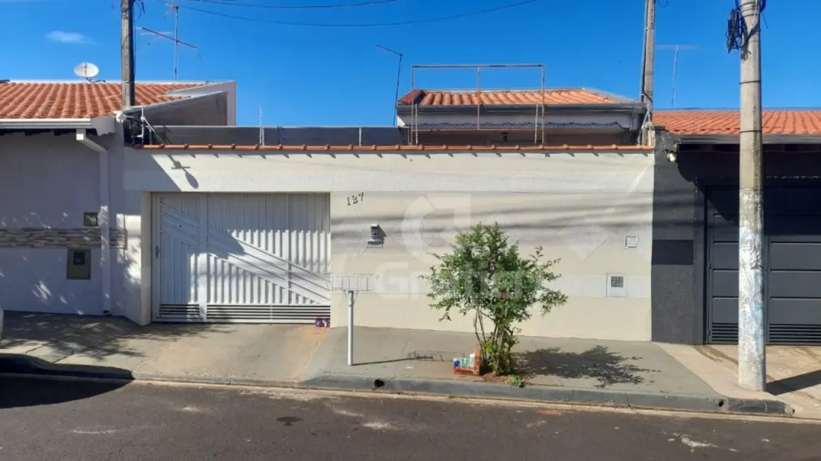 Foto 1 de Casa com 2 quartos à venda, 121m2 em Residencial Acapulco, Araraquara - SP