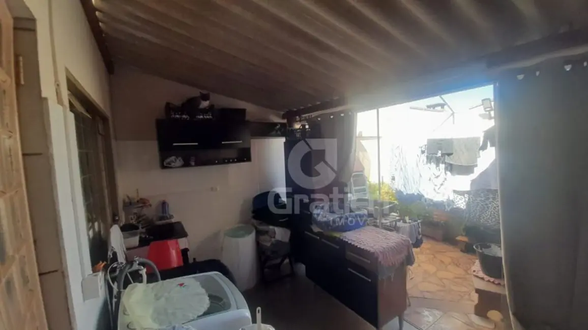 Casa com 2 quartos à venda, 121m2 em Residencial Acapulco, Araraquara - SP - imagem 6 Foto 6 de Casa com 2 quartos à venda, 121m2 em Residencial Acapulco, Araraquara - SP