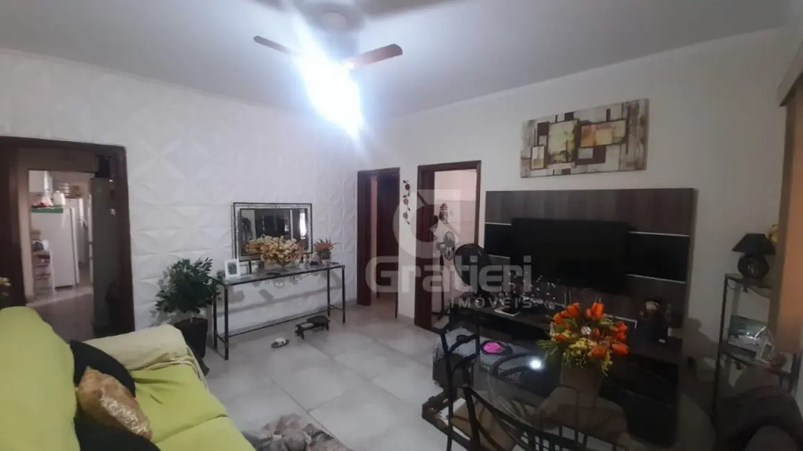 Casa com 2 quartos à venda, 121m2 em Residencial Acapulco, Araraquara - SP - imagem 5 Foto 5 de Casa com 2 quartos à venda, 121m2 em Residencial Acapulco, Araraquara - SP