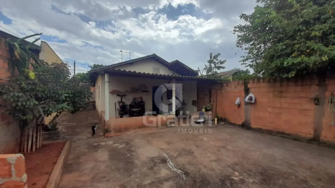 Casa com 2 quartos à venda, 60m2 em Jardim Roberto Selmi Dei, Araraquara - SP - imagem 5 Foto 5 de Casa com 2 quartos à venda, 60m2 em Jardim Roberto Selmi Dei, Araraquara - SP