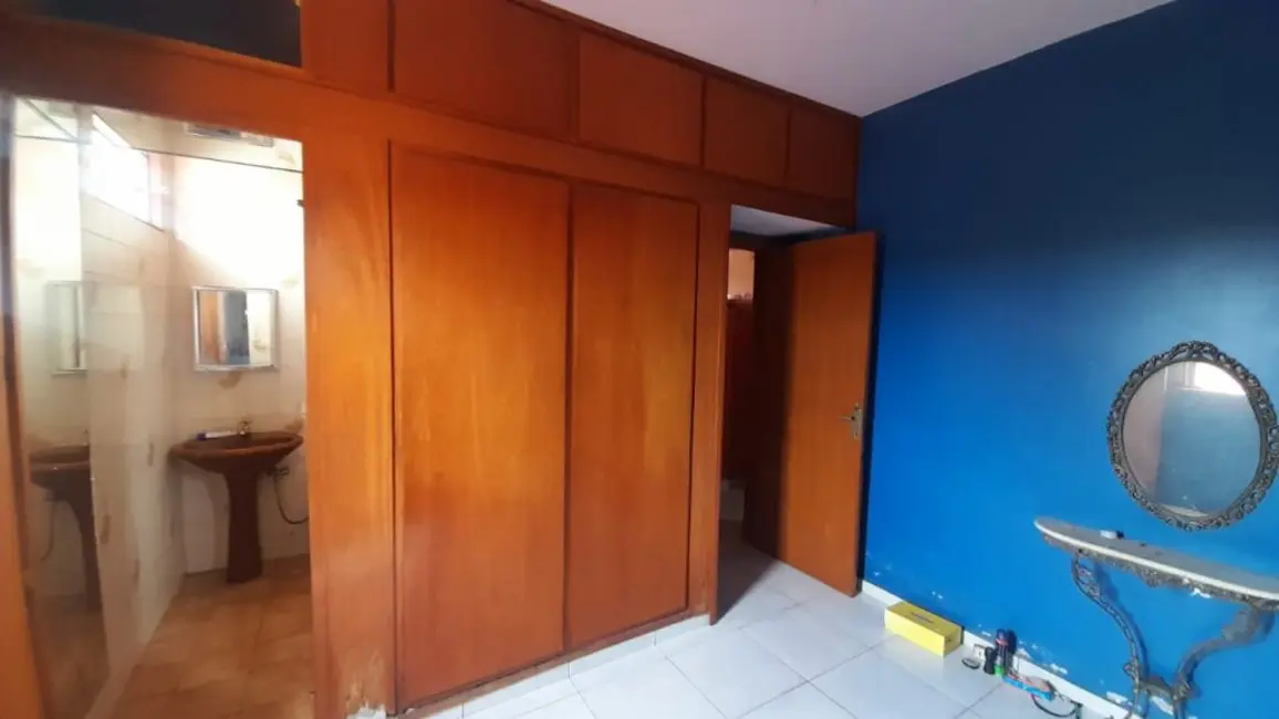 Casa com 3 quartos à venda, 216m2 em Jardim Eliana, Araraquara - SP - imagem 6 Foto 6 de Casa com 3 quartos à venda, 216m2 em Jardim Eliana, Araraquara - SP