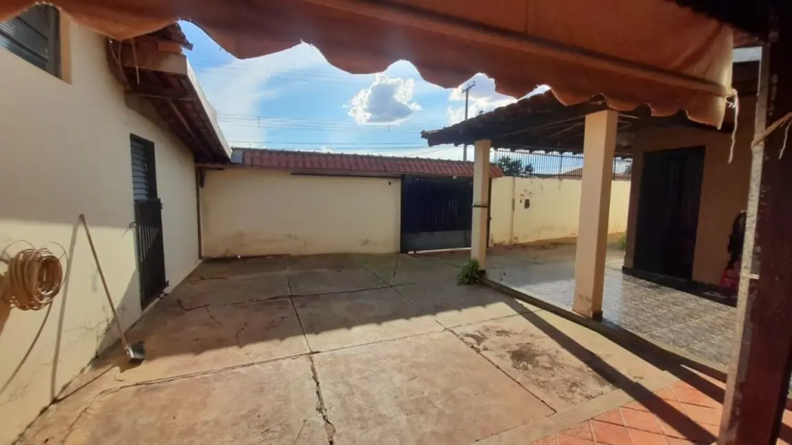 Casa com 2 quartos à venda, 184m2 em Jardim América (Vila Xavier), Araraquara - SP - imagem 7 Foto 7 de Casa com 2 quartos à venda, 184m2 em Jardim América (Vila Xavier), Araraquara - SP
