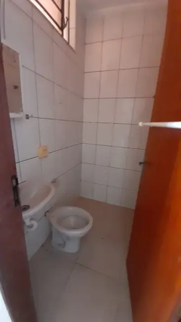 Casa com 2 quartos à venda, 184m2 em Jardim América (Vila Xavier), Araraquara - SP - imagem 5 Foto 5 de Casa com 2 quartos à venda, 184m2 em Jardim América (Vila Xavier), Araraquara - SP
