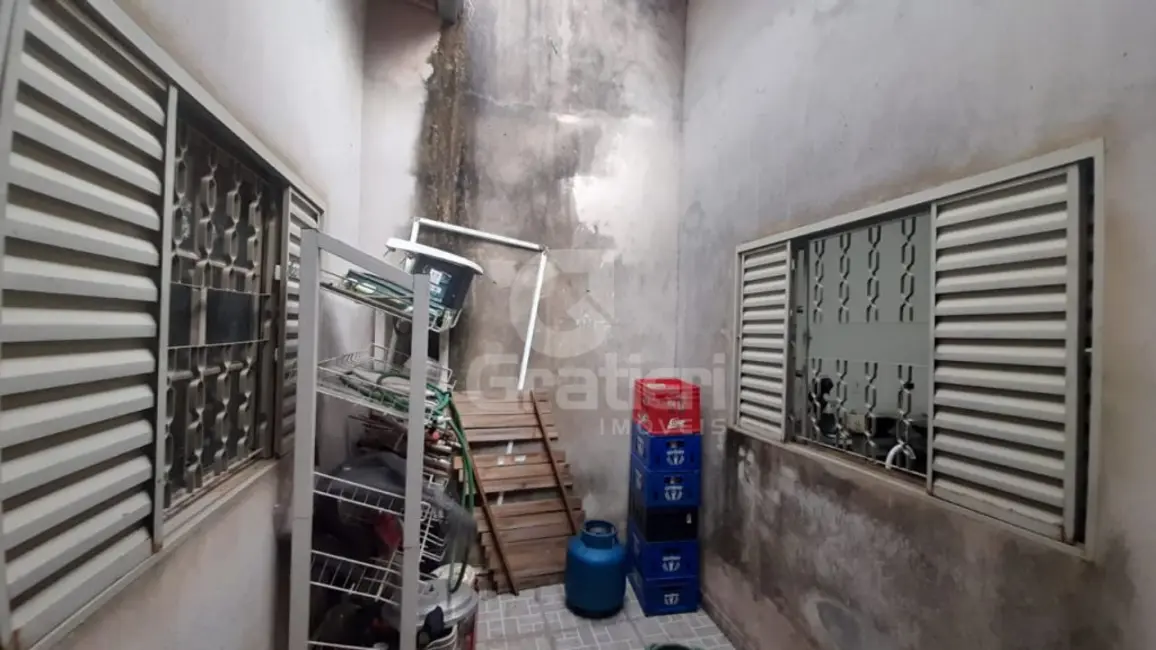 Casa com 3 quartos à venda, 107m2 em Jardim Imperial, Araraquara - SP - imagem 6 Foto 6 de Casa com 3 quartos à venda, 107m2 em Jardim Imperial, Araraquara - SP