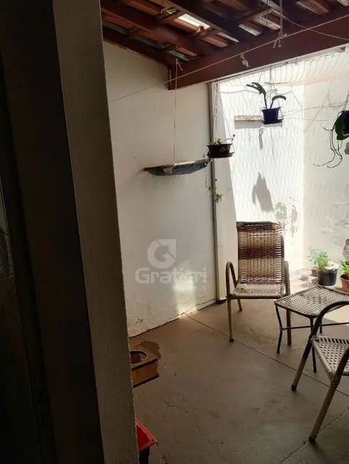 Sobrado com 3 quartos à venda, 138m2 em Jardim Tabapuã (Vila Xavier), Araraquara - SP - imagem 7 Foto 7 de Sobrado com 3 quartos à venda, 138m2 em Jardim Tabapuã (Vila Xavier), Araraquara - SP
