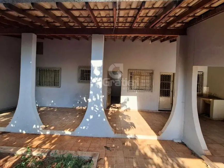 Casa com 1 quarto à venda, 88m2 em Jardim Panorama, Araraquara - SP - imagem 5 Foto 5 de Casa com 1 quarto à venda, 88m2 em Jardim Panorama, Araraquara - SP