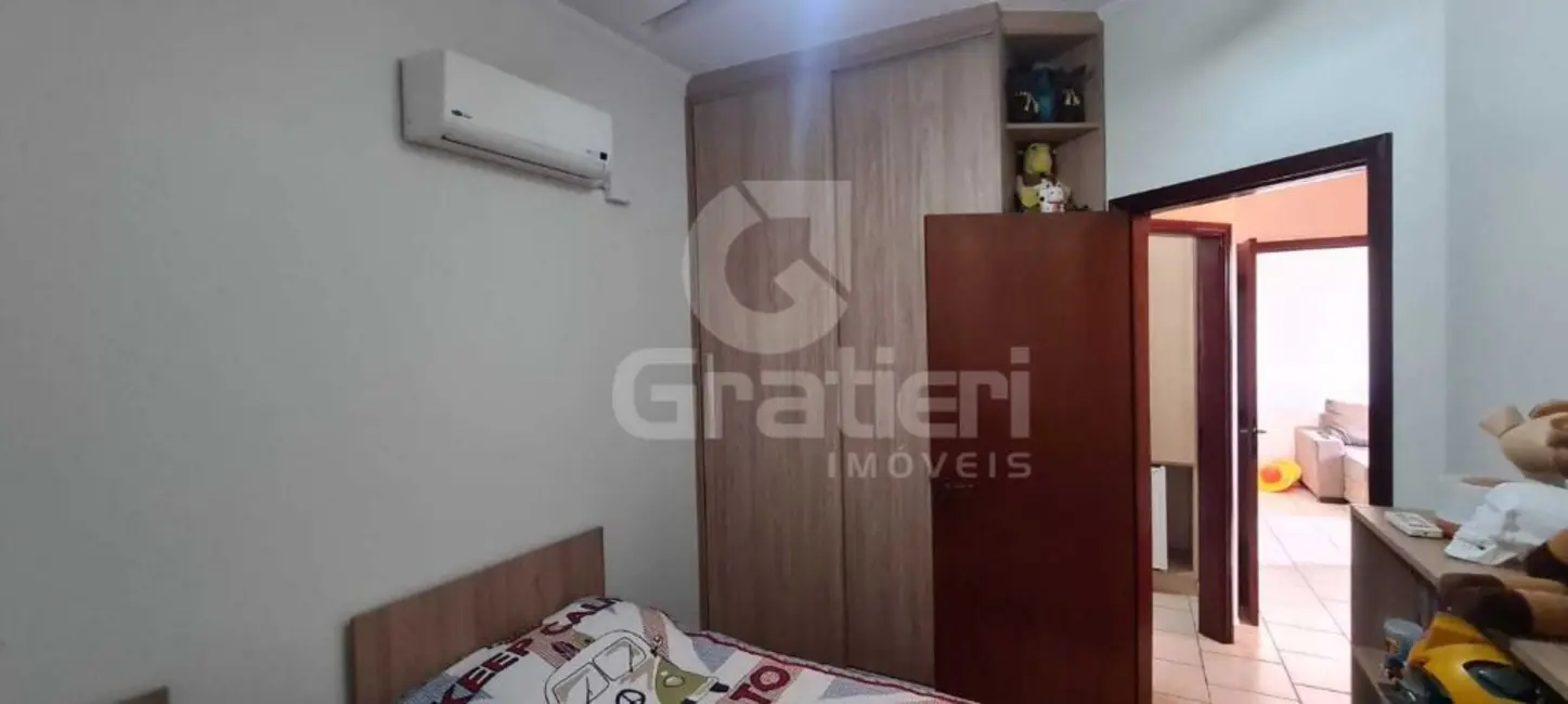 Foto 6 de Apartamento com 2 quartos à venda, 91m2 em Jardim Tinen, Araraquara - SP