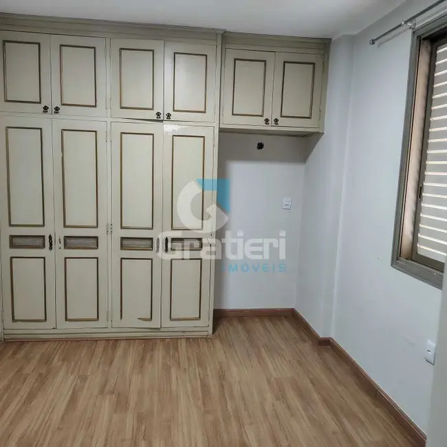 Foto 4 de Apartamento com 3 quartos à venda, 104m2 em Centro, Araraquara - SP
