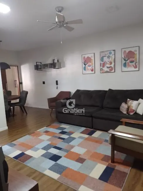 Casa com 3 quartos à venda, 139m2 em Campos Ville, Araraquara - SP - imagem 6 Foto 6 de Casa com 3 quartos à venda, 139m2 em Campos Ville, Araraquara - SP