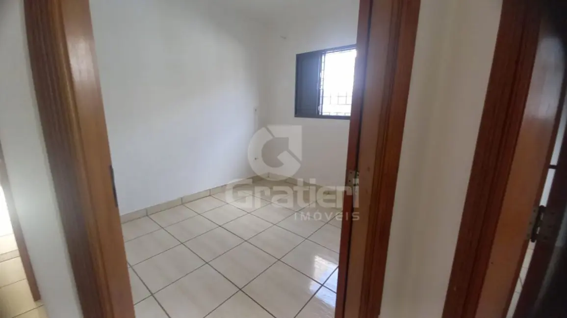 Casa com 3 quartos à venda, 91m2 em Jardim do Carmo, Araraquara - SP - imagem 5 Foto 5 de Casa com 3 quartos à venda, 91m2 em Jardim do Carmo, Araraquara - SP