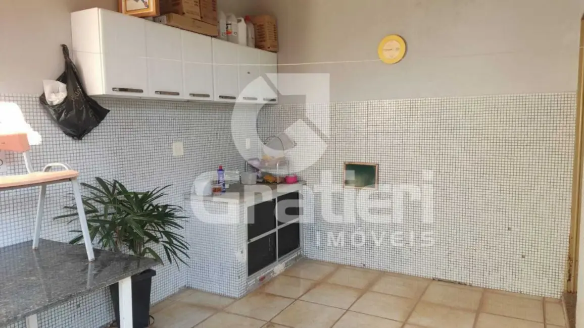 Casa com 2 quartos à venda, 126m2 em Jardim Altos de Pinheiros I e II, Araraquara - SP - imagem 8 Foto 8 de Casa com 2 quartos à venda, 126m2 em Jardim Altos de Pinheiros I e II, Araraquara - SP