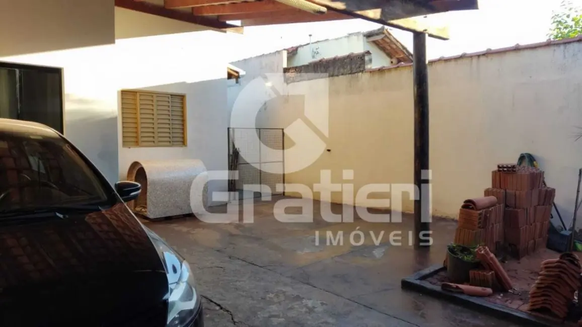 Casa com 2 quartos à venda, 126m2 em Jardim Altos de Pinheiros I e II, Araraquara - SP - imagem 4 Foto 4 de Casa com 2 quartos à venda, 126m2 em Jardim Altos de Pinheiros I e II, Araraquara - SP