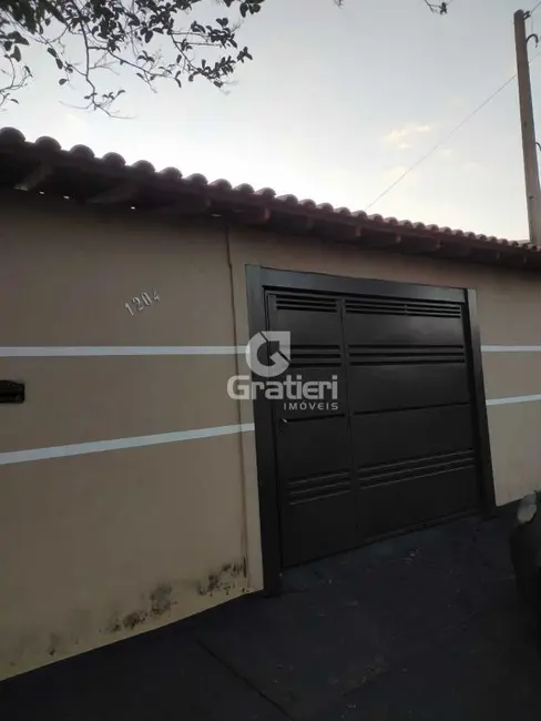Foto 1 de Casa com 3 quartos à venda, 41m2 em Jardim Roberto Selmi Dei, Araraquara - SP