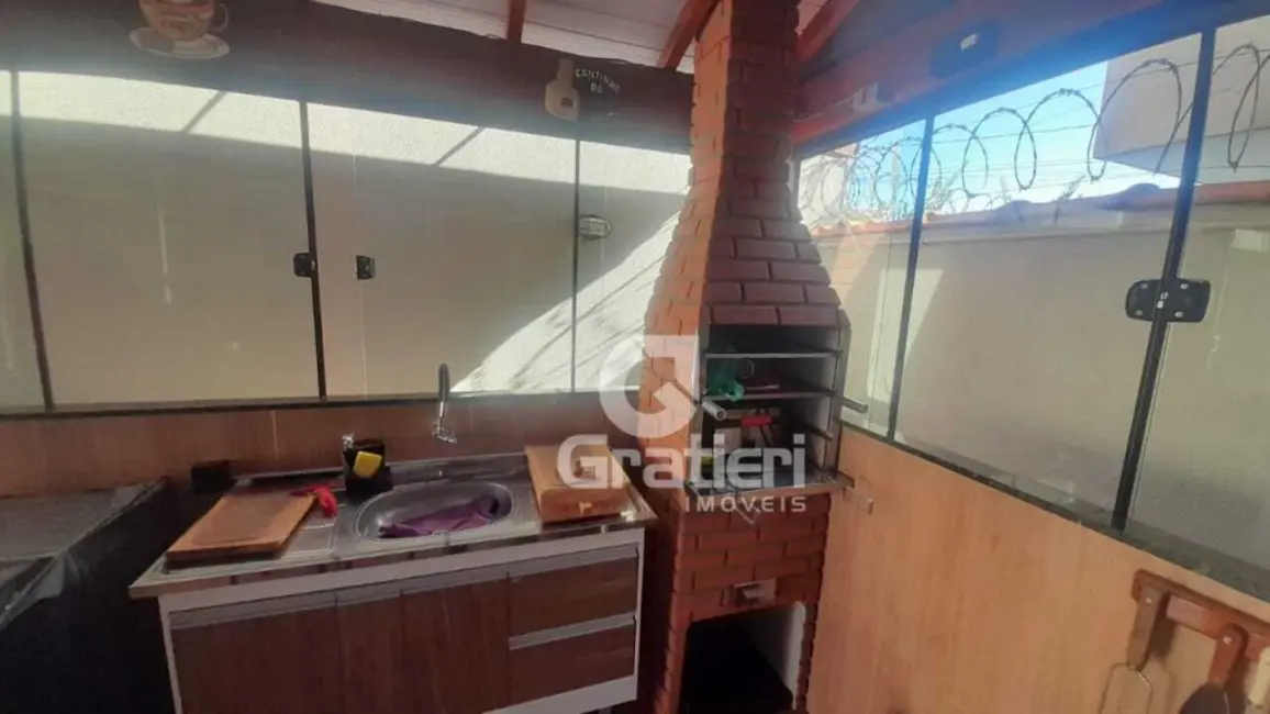 Foto 5 de Casa com 2 quartos à venda, 59m2 em Vila Santa Maria (Vila Xavier), Araraquara - SP