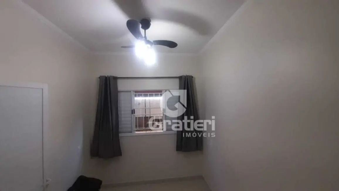Foto 9 de Casa com 2 quartos à venda, 59m2 em Vila Santa Maria (Vila Xavier), Araraquara - SP