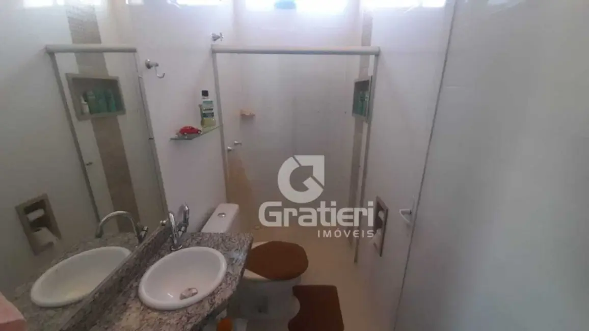 Foto 2 de Casa com 2 quartos à venda, 59m2 em Vila Santa Maria (Vila Xavier), Araraquara - SP