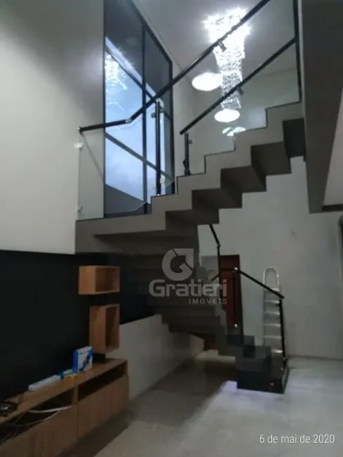 Casa de Condomínio com 3 quartos à venda, 257m2 em Parque Residencial Damha, Araraquara - SP - imagem 3 Foto 3 de Casa de Condomínio com 3 quartos à venda, 257m2 em Parque Residencial Damha, Araraquara - SP