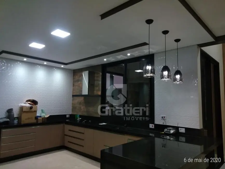 Casa de Condomínio com 3 quartos à venda, 257m2 em Parque Residencial Damha, Araraquara - SP - imagem 7 Foto 7 de Casa de Condomínio com 3 quartos à venda, 257m2 em Parque Residencial Damha, Araraquara - SP