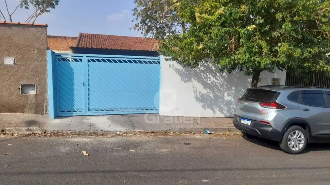 Casa com 1 quarto à venda, 115m2 em Jardim Adalberto Frederico de Oliveira Roxo I, Araraquara - SP - imagem 4 Foto 4 de Casa com 1 quarto à venda, 115m2 em Jardim Adalberto Frederico de Oliveira Roxo I, Araraquara - SP