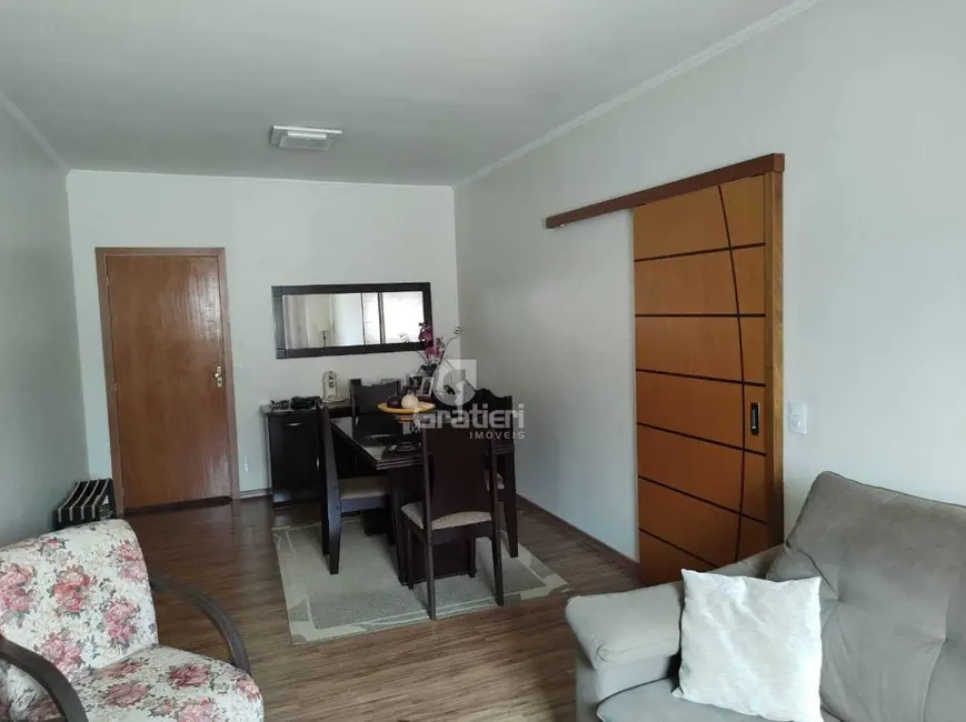 Apartamento com 3 quartos à venda, 96m2 em Parque Laranjeiras, Araraquara - SP - imagem 7 Foto 7 de Apartamento com 3 quartos à venda, 96m2 em Parque Laranjeiras, Araraquara - SP