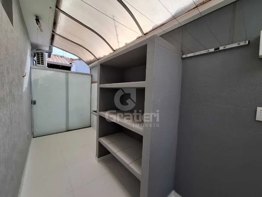 Casa com 3 quartos à venda, 225m2 em Jardim Almeida, Araraquara - SP - imagem 6 Foto 6 de Casa com 3 quartos à venda, 225m2 em Jardim Almeida, Araraquara - SP