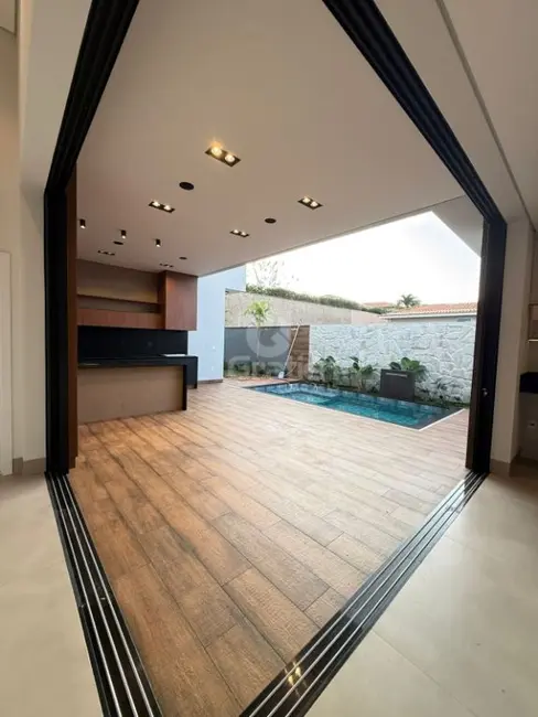 Foto 6 de Casa de Condomínio com 3 quartos à venda, 273m2 em Parque Residencial Damha, Araraquara - SP