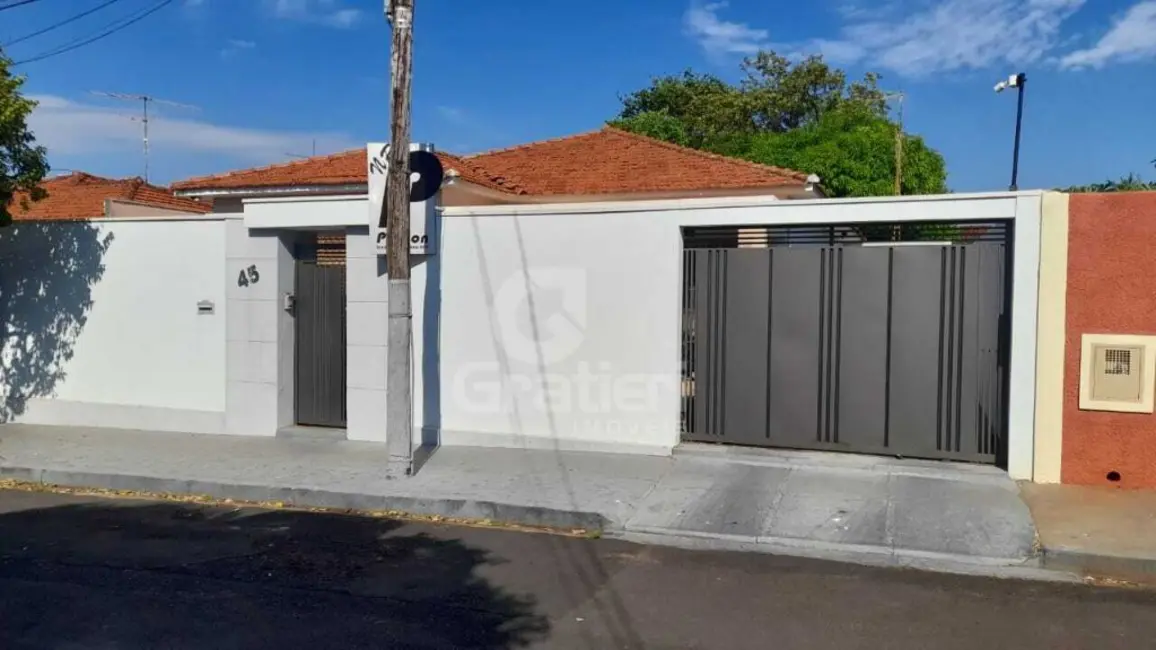 Casa com 3 quartos à venda, 237m2 em Centro, Araraquara - SP - imagem 6 Foto 6 de Casa com 3 quartos à venda, 237m2 em Centro, Araraquara - SP