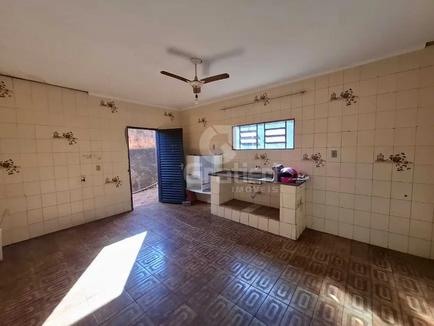 Foto 9 de Casa com 3 quartos à venda, 201m2 em Jardim Tamoio, Araraquara - SP