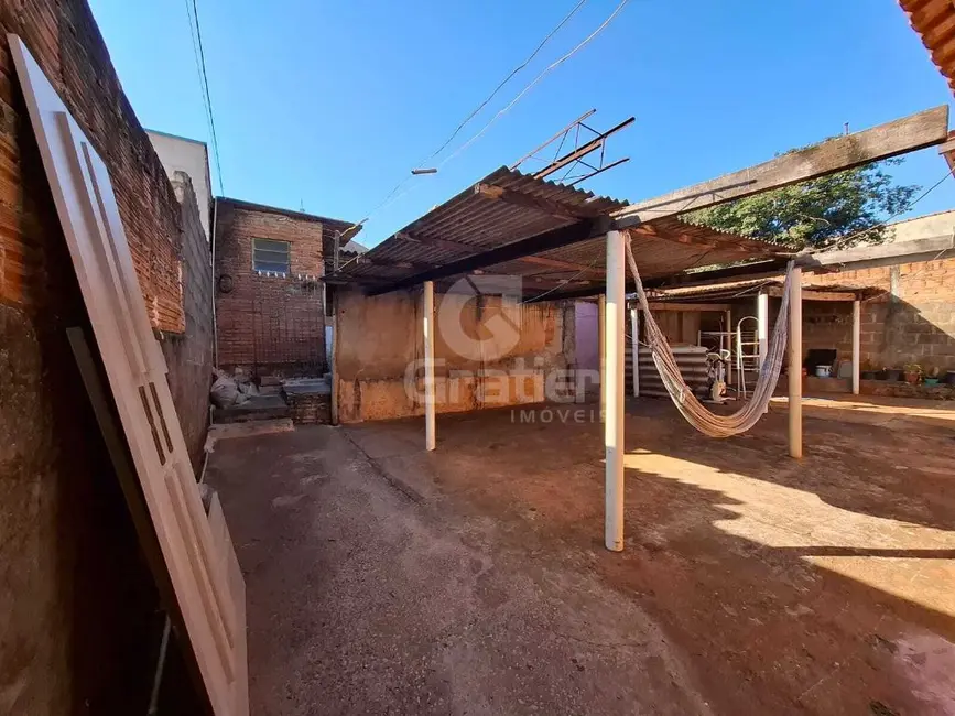 Foto 5 de Casa com 3 quartos à venda, 201m2 em Jardim Tamoio, Araraquara - SP