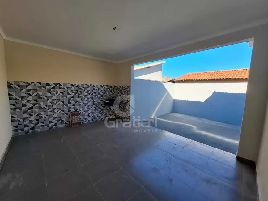 Casa com 2 quartos à venda, 214m2 em Vila Xavier (Vila Xavier), Araraquara - SP - imagem 5 Foto 5 de Casa com 2 quartos à venda, 214m2 em Vila Xavier (Vila Xavier), Araraquara - SP