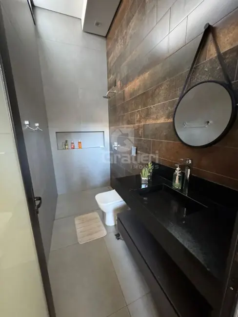 Casa de Condomínio com 3 quartos à venda, 234m2 em Araraquara - SP - imagem 8 Foto 8 de Casa de Condomínio com 3 quartos à venda, 234m2 em Araraquara - SP