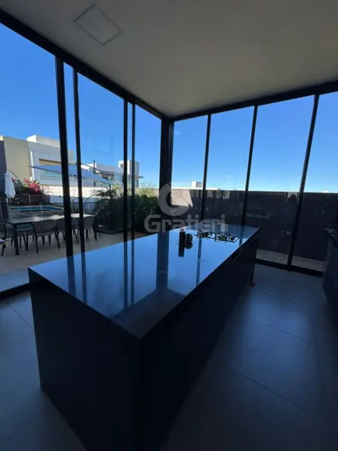 Casa de Condomínio com 3 quartos à venda, 234m2 em Araraquara - SP - imagem 6 Foto 6 de Casa de Condomínio com 3 quartos à venda, 234m2 em Araraquara - SP